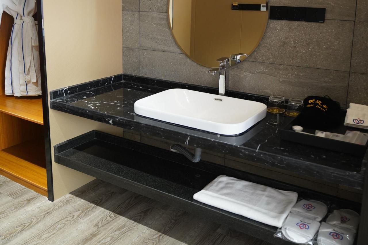 Joy Hotel Phnompen Kültér fotó