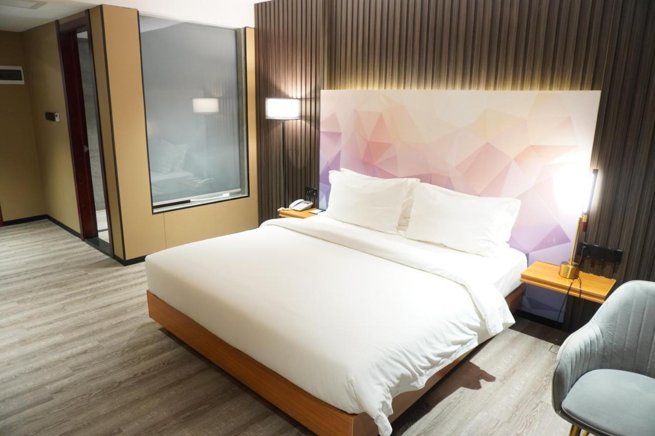 Joy Hotel Phnompen Kültér fotó