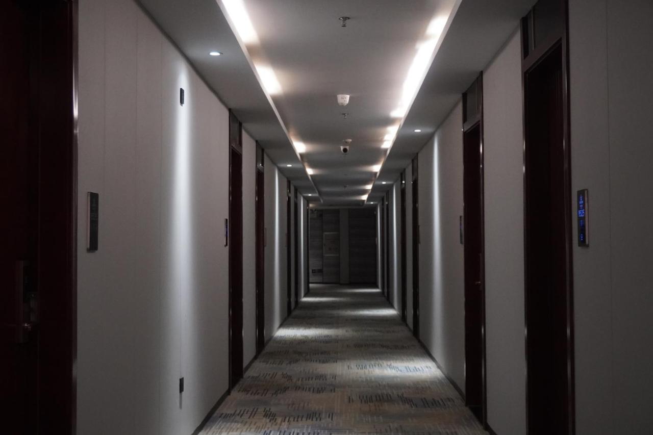 Joy Hotel Phnompen Kültér fotó