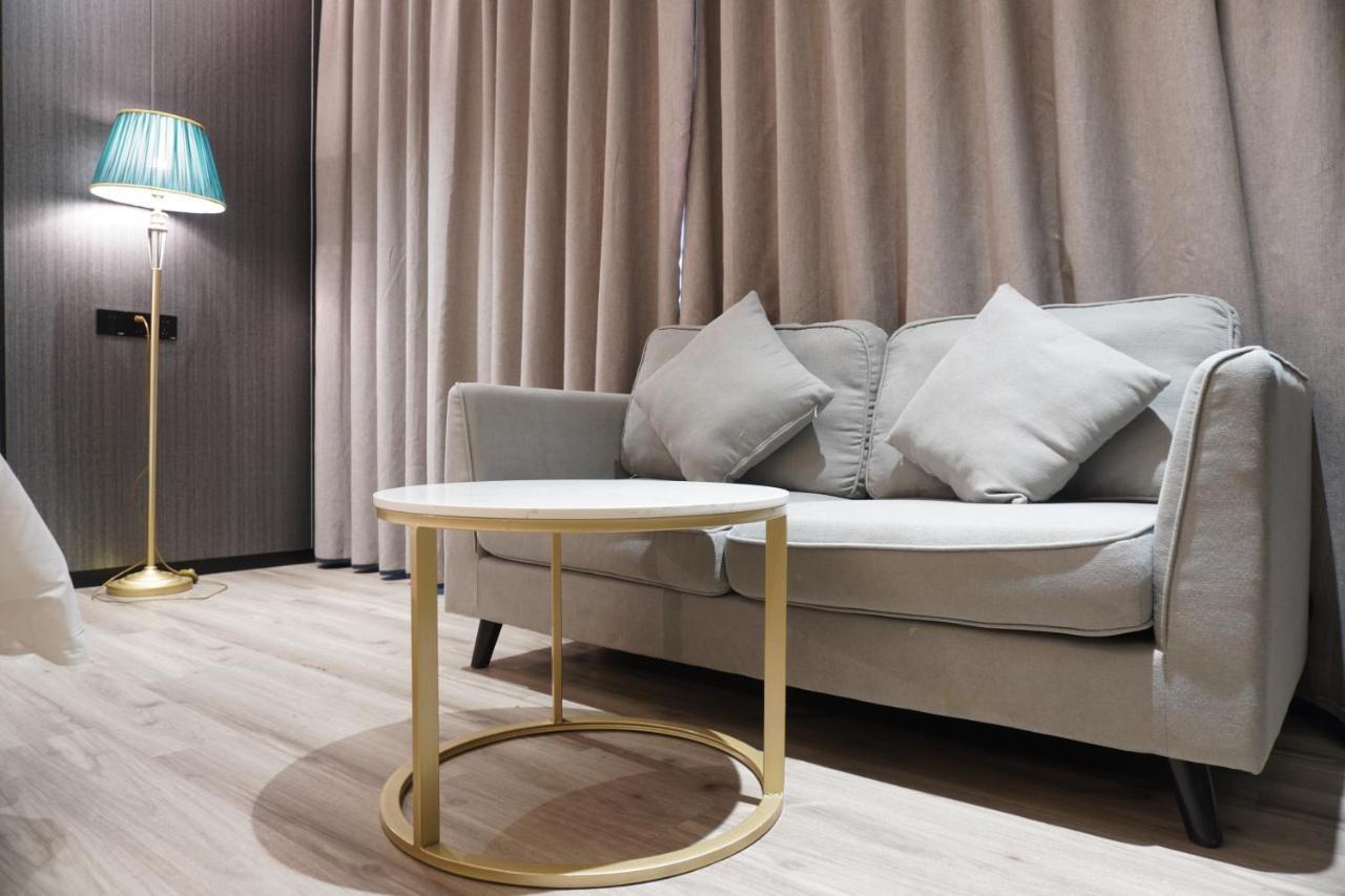 Joy Hotel Phnompen Kültér fotó