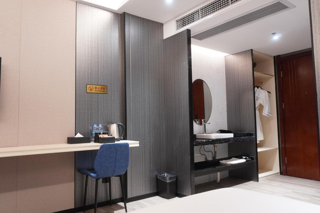 Joy Hotel Phnompen Kültér fotó