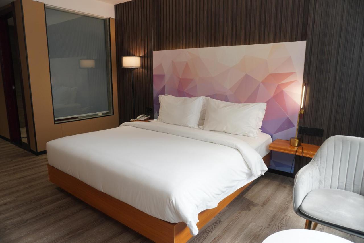 Joy Hotel Phnompen Kültér fotó